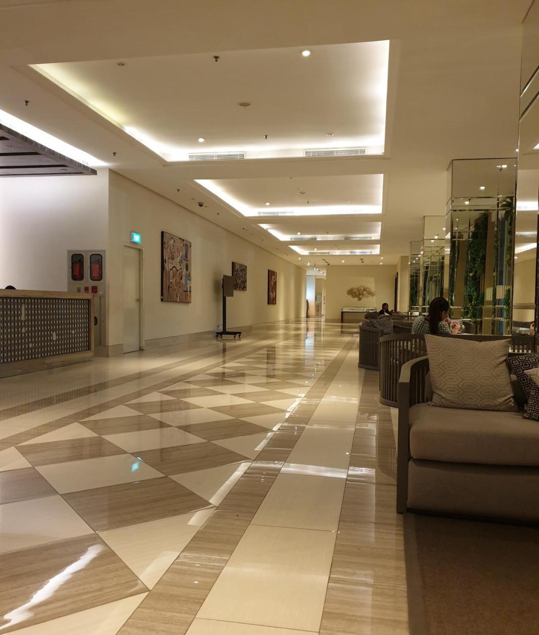 Cosmy Orchard Apartment Surabaya Exterior photo